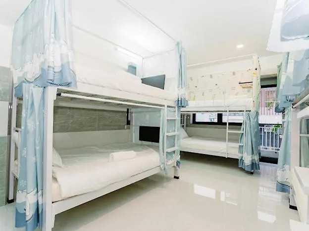 Aloha Saigon Premium Hostel By Local Travel Experts - Newly Opened, Less-Touristy Location, Spacious Rooms, Glass Shower Bathroom, Free Breakfast & Walking Tour Ho Chi Minh City Vietnam