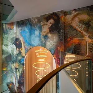 https://mondrian-hong-kong.getmacauhotels.com