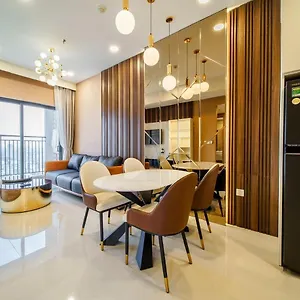 Апарт-отель Smile - Soho Balcony - Modern Comfortable, Хошимин