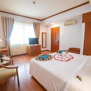 Oscar Saigon Otel