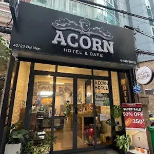 Acorn Hotel