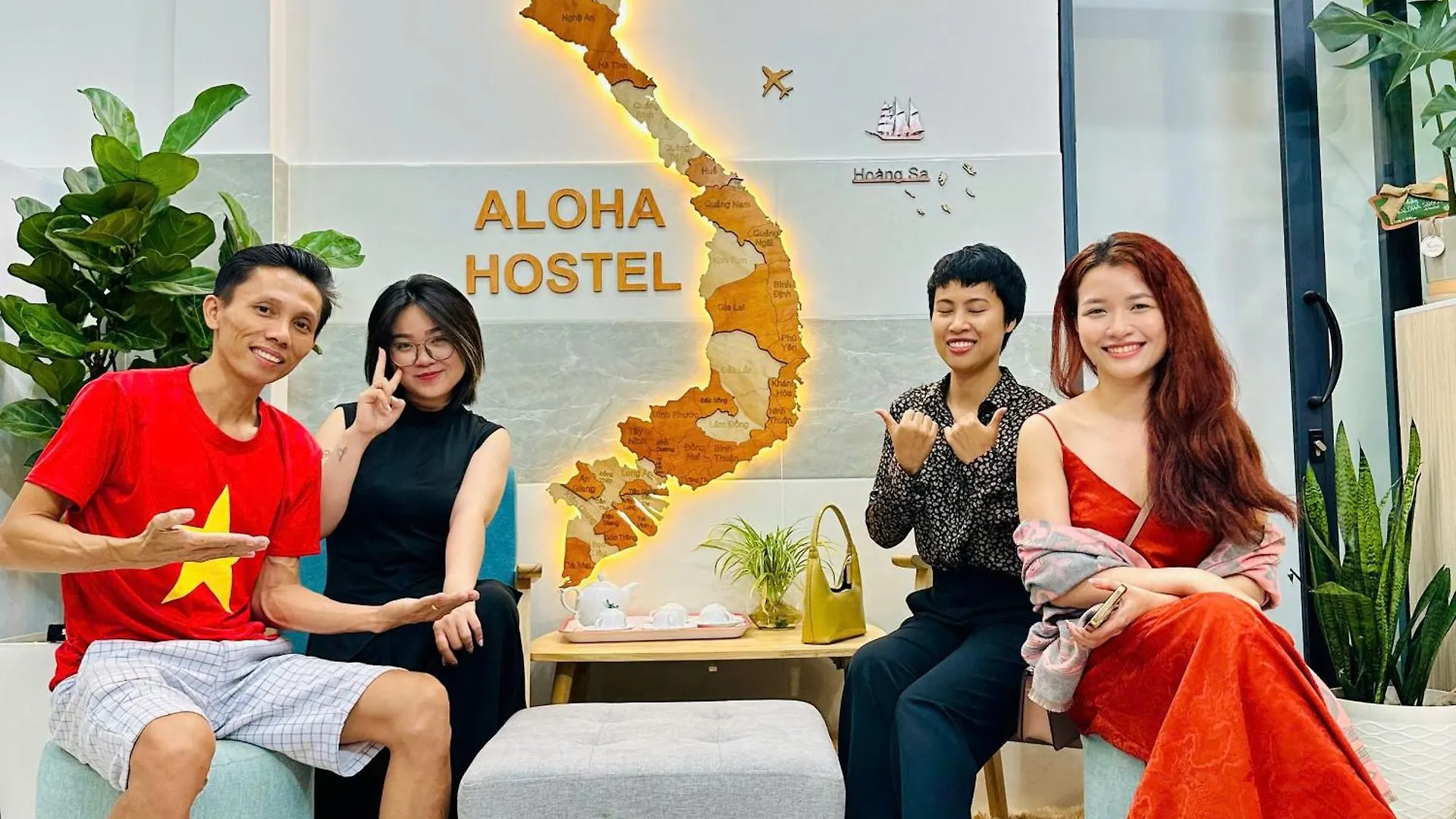 Aloha Saigon Premium Hostel By Local Travel Experts - Newly Opened, Less-Touristy Location, Spacious Rooms, Glass Shower Bathroom, Free Breakfast & Walking Tour Ho Chi Minh City Vietnam