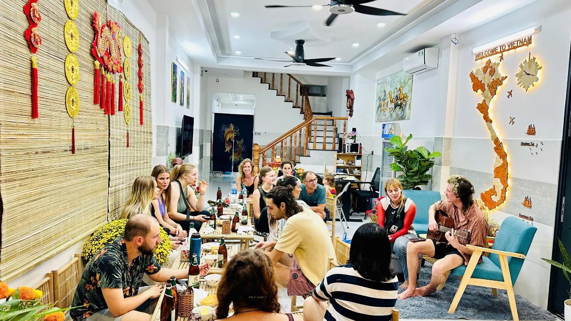 Aloha Saigon Premium Hostel By Local Travel Experts - Newly Opened, Less-Touristy Location, Spacious Rooms, Glass Shower Bathroom, Free Breakfast & Walking Tour Ho Chi Minh City Vietnam
