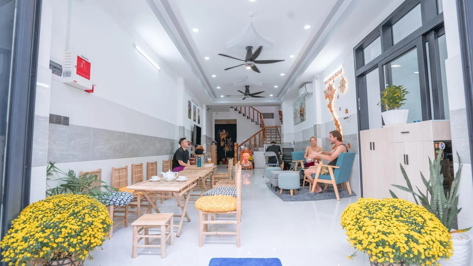 Aloha Saigon Premium Hostel By Local Travel Experts - Newly Opened, Less-Touristy Location, Spacious Rooms, Glass Shower Bathroom, Free Breakfast & Walking Tour Ho Chi Minh City 0*,