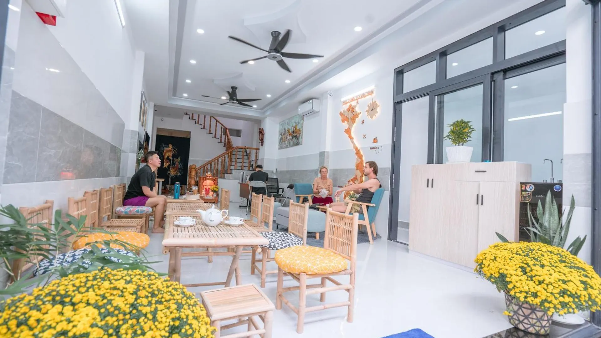 Aloha Saigon Premium Hostel By Local Travel Experts - Newly Opened, Less-Touristy Location, Spacious Rooms, Glass Shower Bathroom, Free Breakfast & Walking Tour Ho Chi Minh City Vietnam