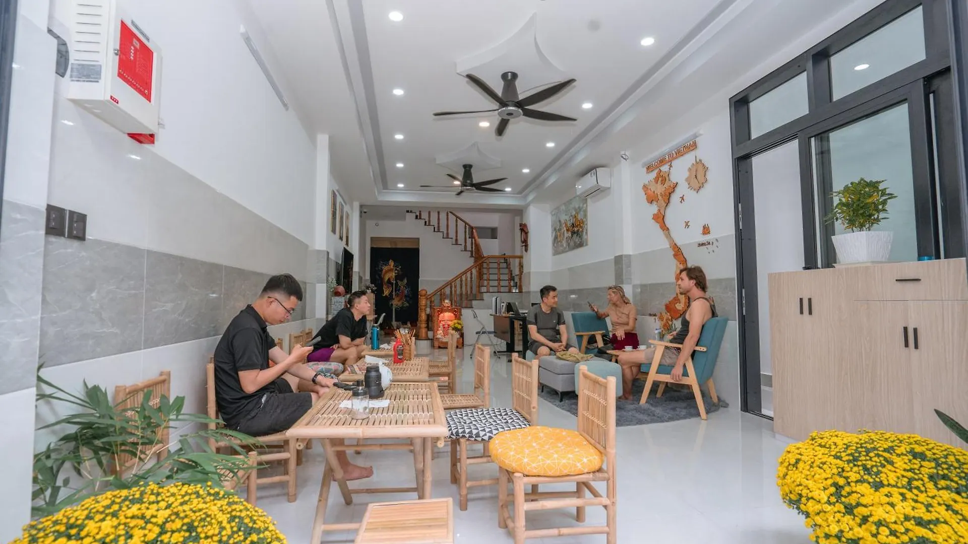 Aloha Saigon Premium Hostel By Local Travel Experts - Newly Opened, Less-Touristy Location, Spacious Rooms, Glass Shower Bathroom, Free Breakfast & Walking Tour Ho Chi Minh City