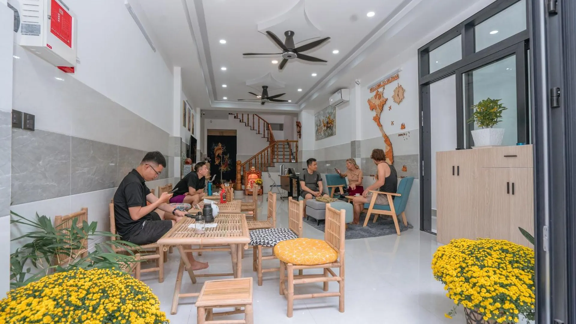 Aloha Saigon Premium Hostel By Local Travel Experts - Newly Opened, Less-Touristy Location, Spacious Rooms, Glass Shower Bathroom, Free Breakfast & Walking Tour Ho Chi Minh City Vietnam