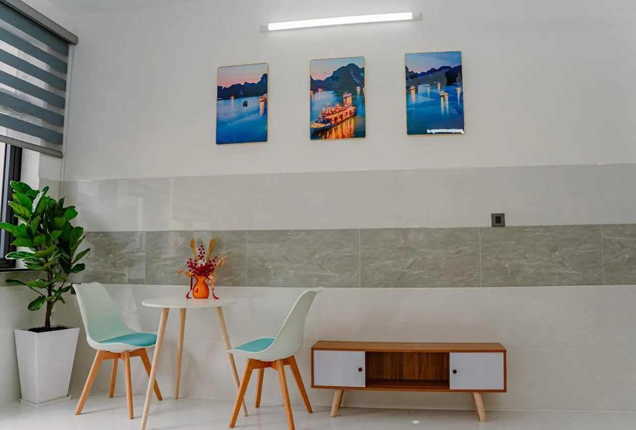 Aloha Saigon Premium Hostel By Local Travel Experts - Newly Opened, Less-Touristy Location, Spacious Rooms, Glass Shower Bathroom, Free Breakfast & Walking Tour Ho Chi Minh City