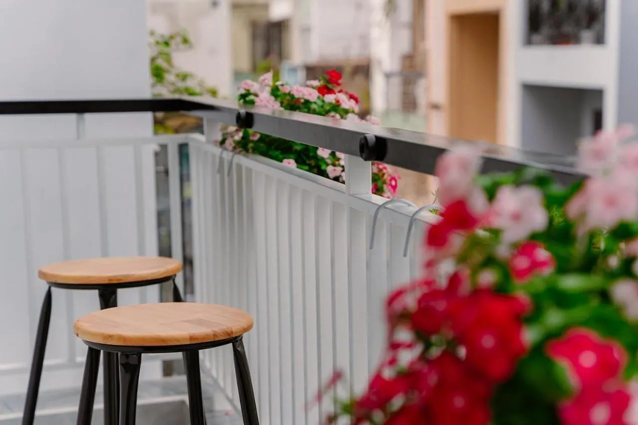 Aloha Saigon Premium Hostel By Local Travel Experts - Newly Opened, Less-Touristy Location, Spacious Rooms, Glass Shower Bathroom, Free Breakfast & Walking Tour Ho Chi Minh City