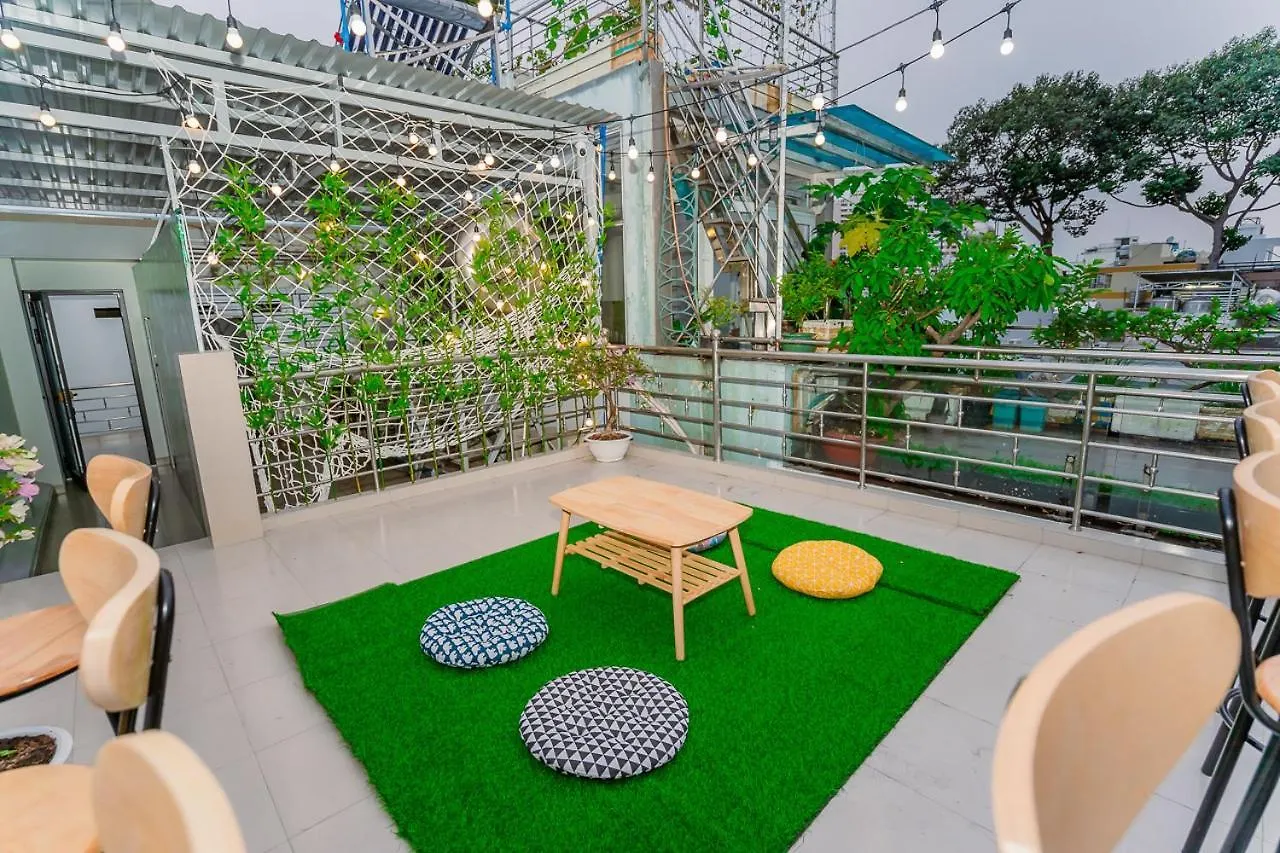 Aloha Saigon Premium Hostel By Local Travel Experts - Newly Opened, Less-Touristy Location, Spacious Rooms, Glass Shower Bathroom, Free Breakfast & Walking Tour Ho Chi Minh City