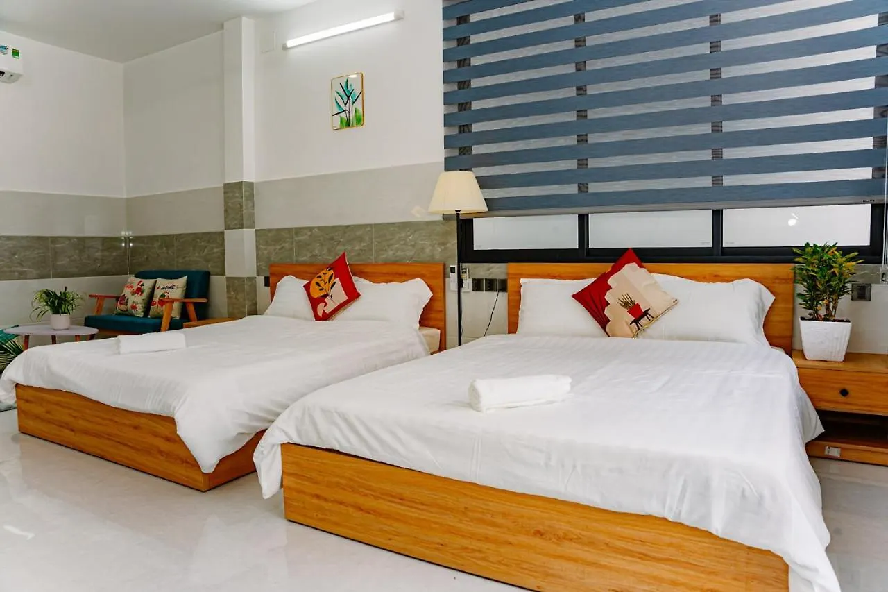 Aloha Saigon Premium Hostel By Local Travel Experts - Newly Opened, Less-Touristy Location, Spacious Rooms, Glass Shower Bathroom, Free Breakfast & Walking Tour Ho Chi Minh City